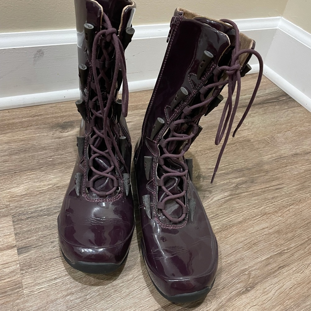 Ahnu laguna purple rain boots